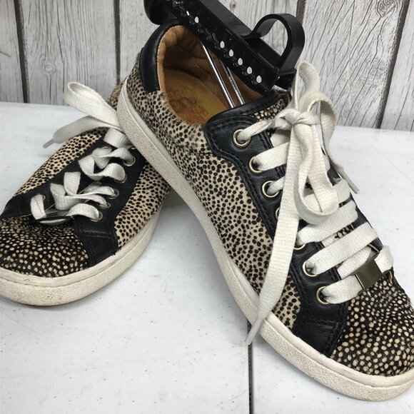 Ugg Shoes - Ugg Milo Exotic Dotted Calf Hair Sneaker Ladies Size 6